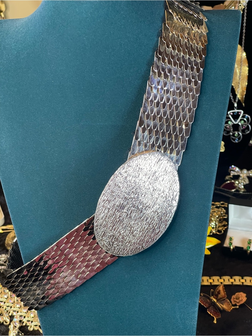 Vintage metal stretch belt